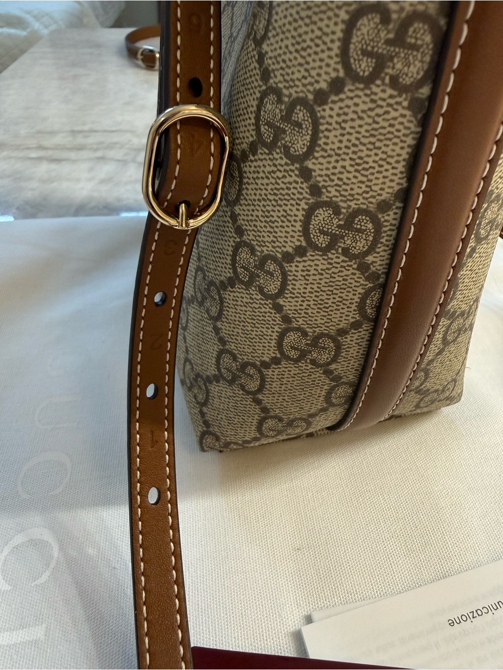 Gucci Nano Bucket Bag GG Supreme Crossbody - Picture 7 of 14